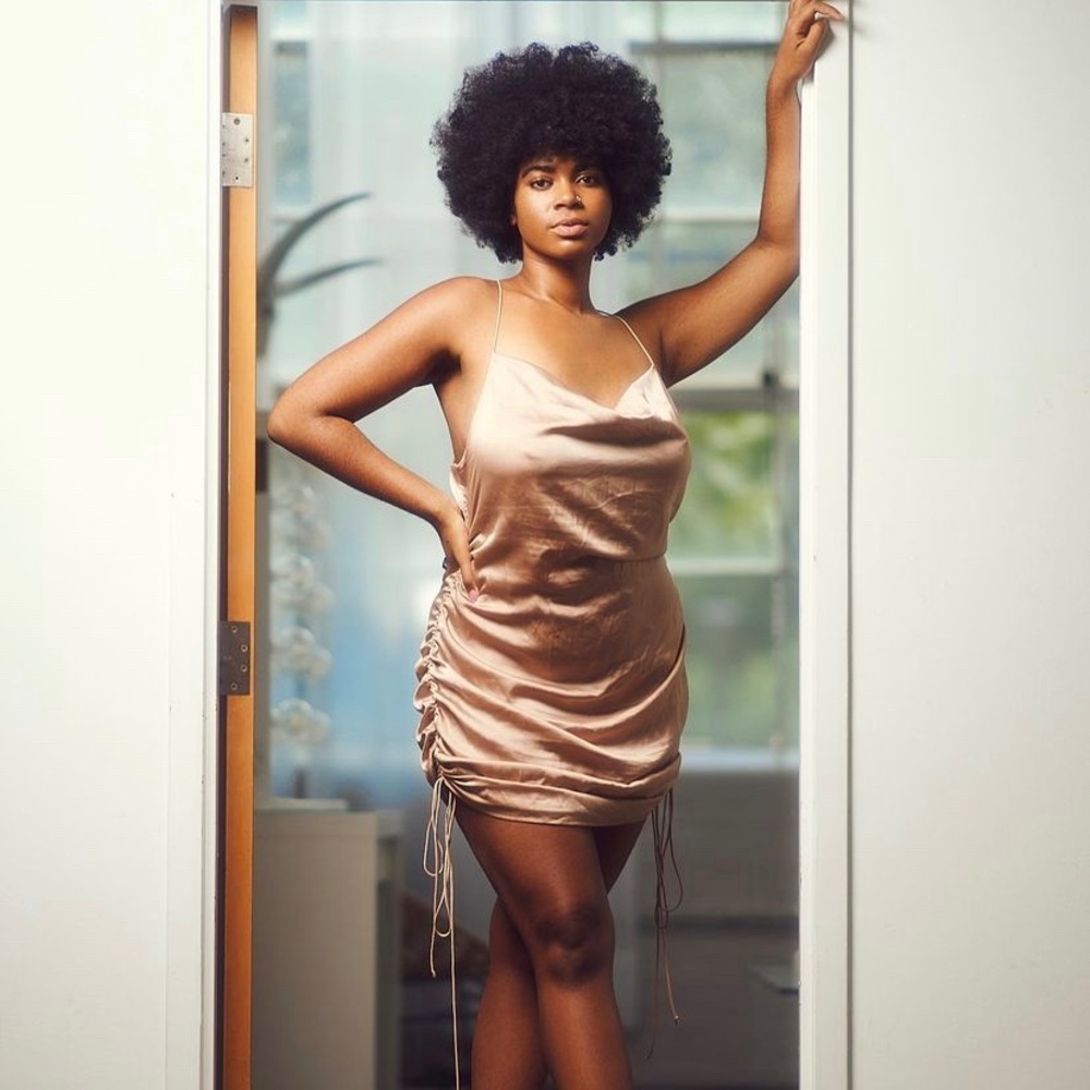 Plus satin side drawstring Ruched dress - Picture 3 of 3